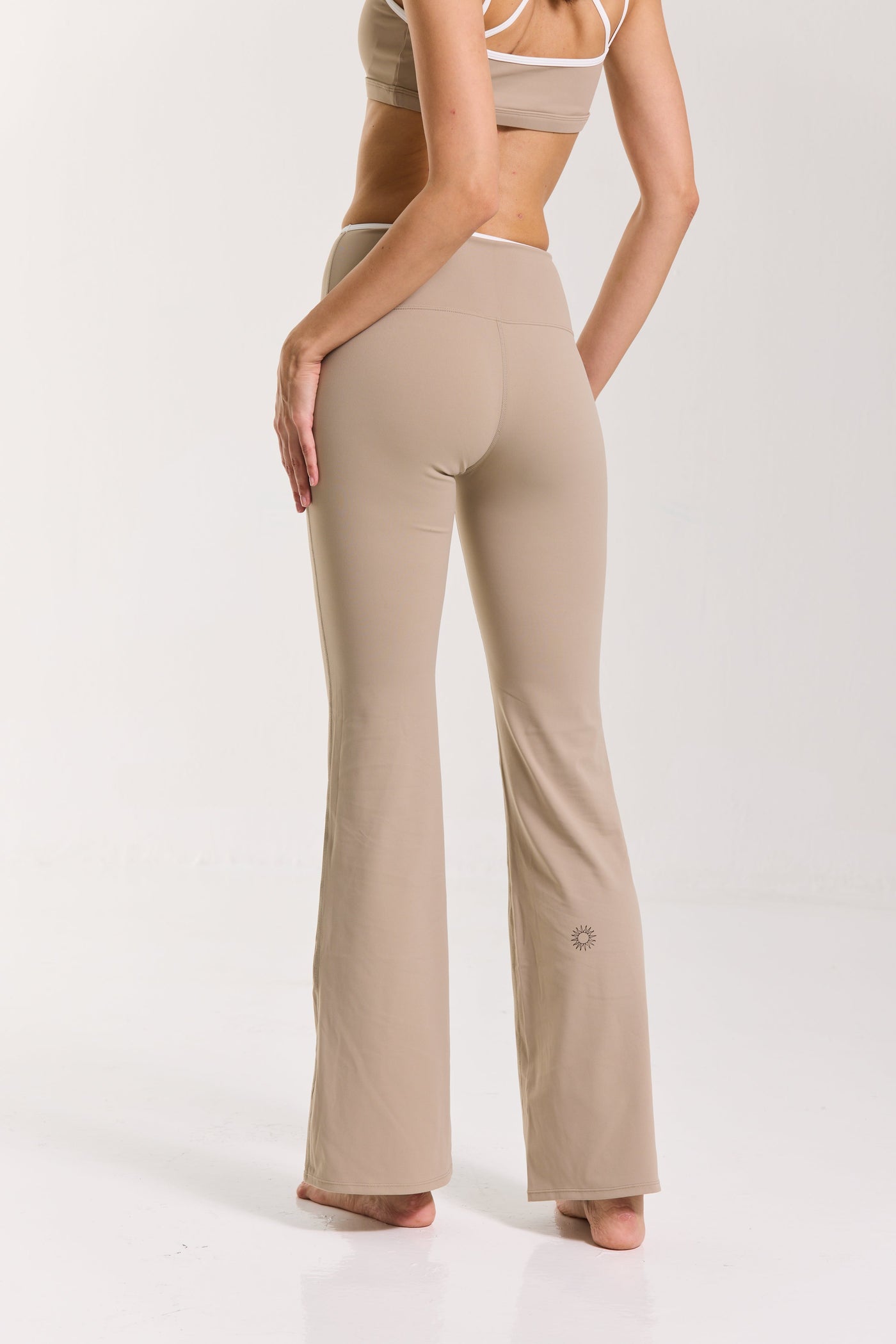 Legging Flair Yska — vue 3